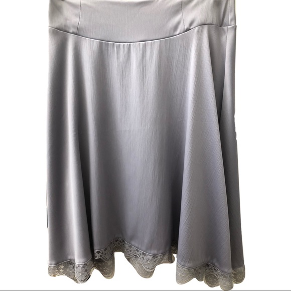 Octavia lace hem skirt - Picture 5 of 7